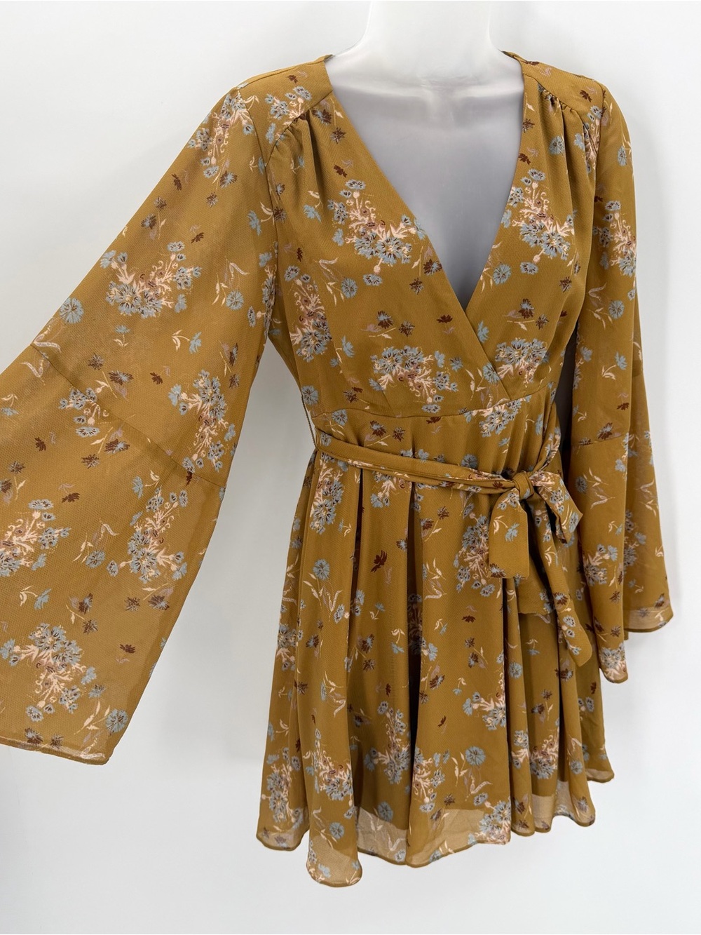 Free People Dress Women S Floral Mini Wrap Bell Sleeves Vneck Belted Boho Flowy